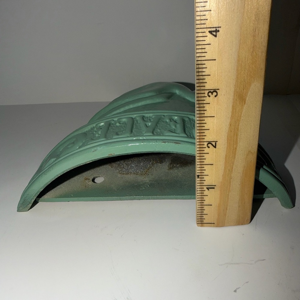 Vintage 1976 Royal Creations Metal Wall Pocket - Peace Dove - Custom sage green - Picture 11 of 11